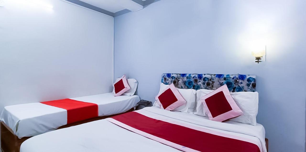 Comodo Satya Niketan Residency New Delhi Eksteriør bilde